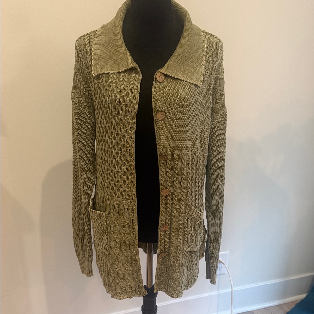 Buckle Olive Green Cable-Knit Button Front Women's Sweater Cardigan